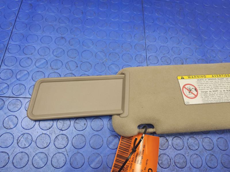 2004 Toyota Tacoma Sun Visor