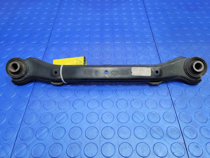 2013 Hyundai Santa Fe Upper Control Arm Rear