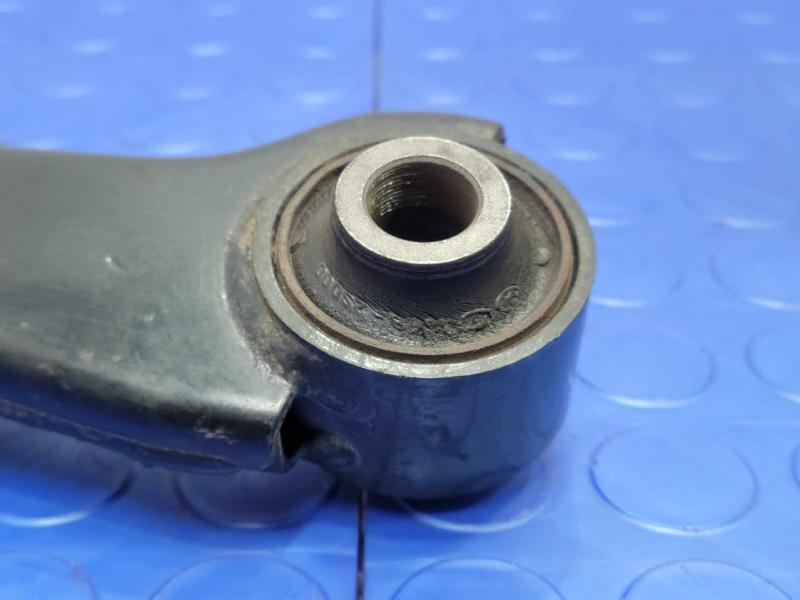 2013 Hyundai Santa Fe Upper Control Arm Rear