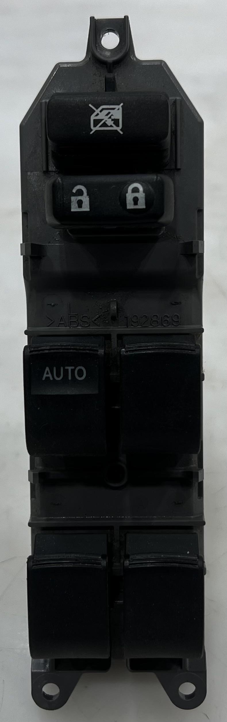 2008 - 2013 Toyota Highlander Master Window Switch OEM 8482006061