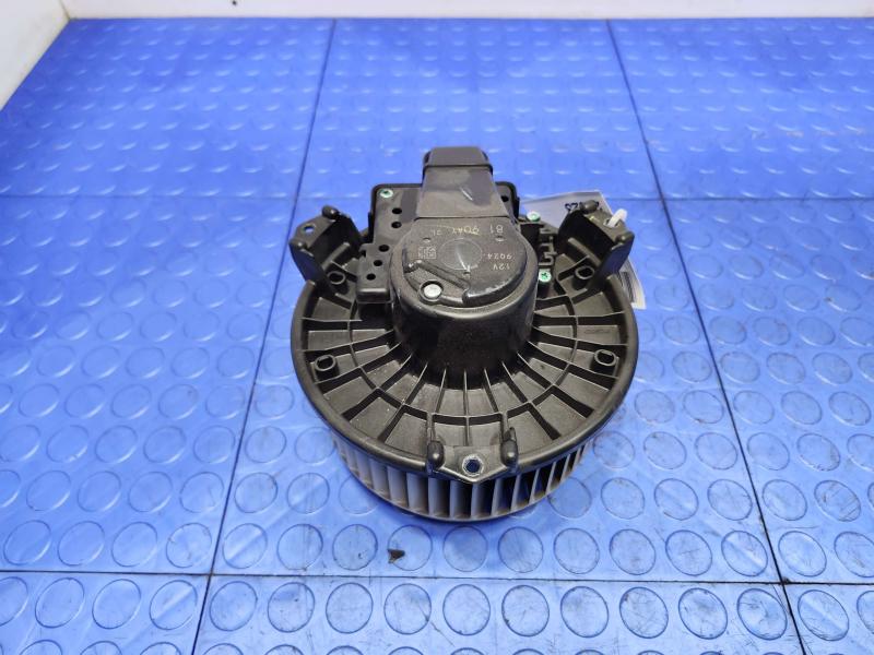 2014 Dodge Journey Blower Motor