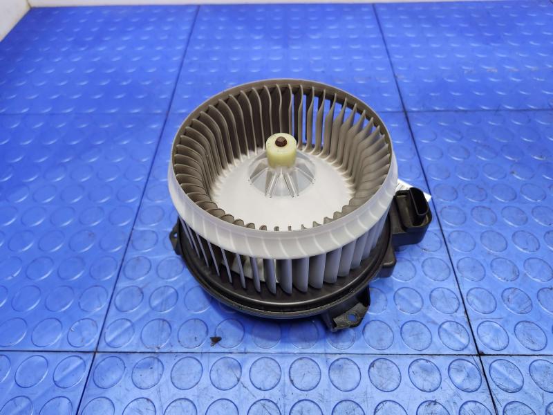 2014 Dodge Journey Blower Motor