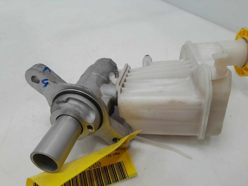 2018 - 2023 Jeep Compass Brake Master Cylinder Assembly OEM 68347156AE