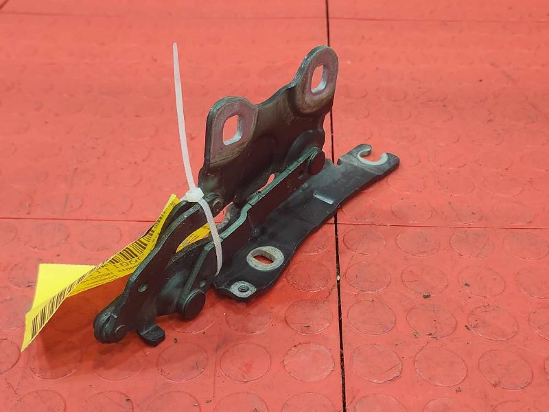 2012 MINI Cooper Countryman Hood Hinge