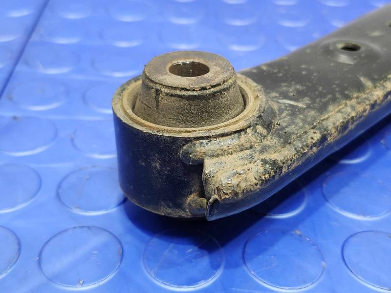 2013 Hyundai Santa Fe Upper Control Arm Rear