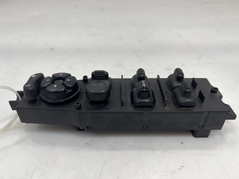 2000 Jeep Cherokee Door Switch Front