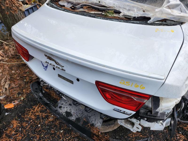 2017 Jaguar XE Trunk/Decklid/Hatch/Tailgate
