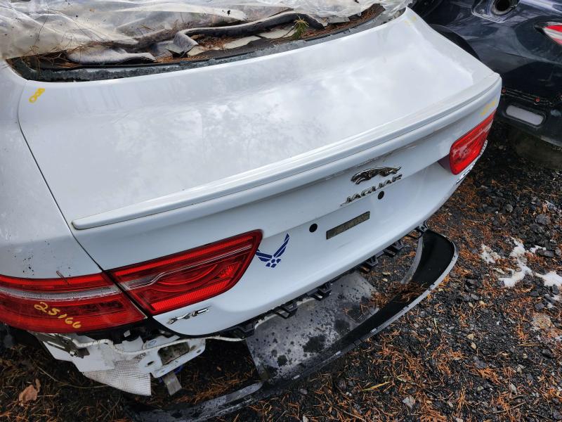 2017 Jaguar XE Trunk/Decklid/Hatch/Tailgate