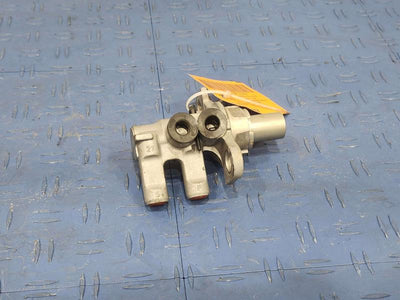 2017 Cadillac XT5 Master Cylinder