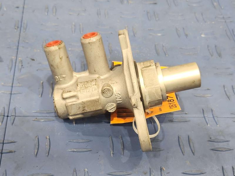 2017 Cadillac XT5 Master Cylinder
