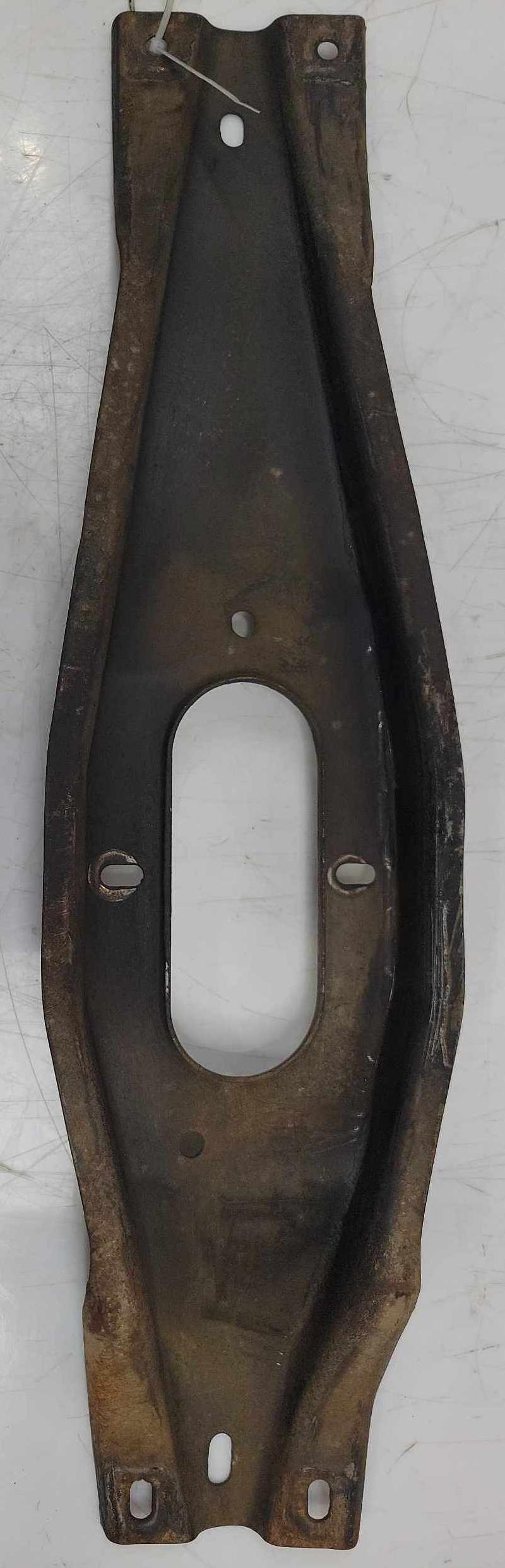 1993 Dodge Dakota Trans. Crossmember