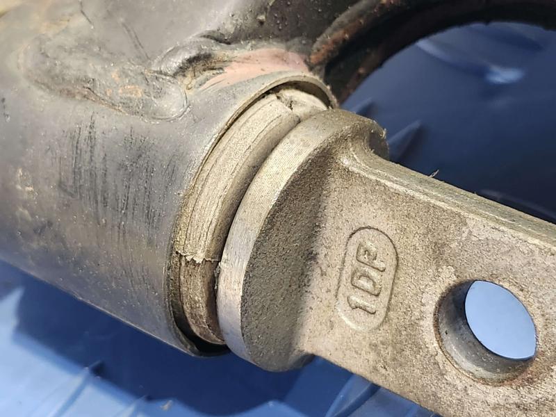 2017 GMC Acadia Lower Control Arm Front