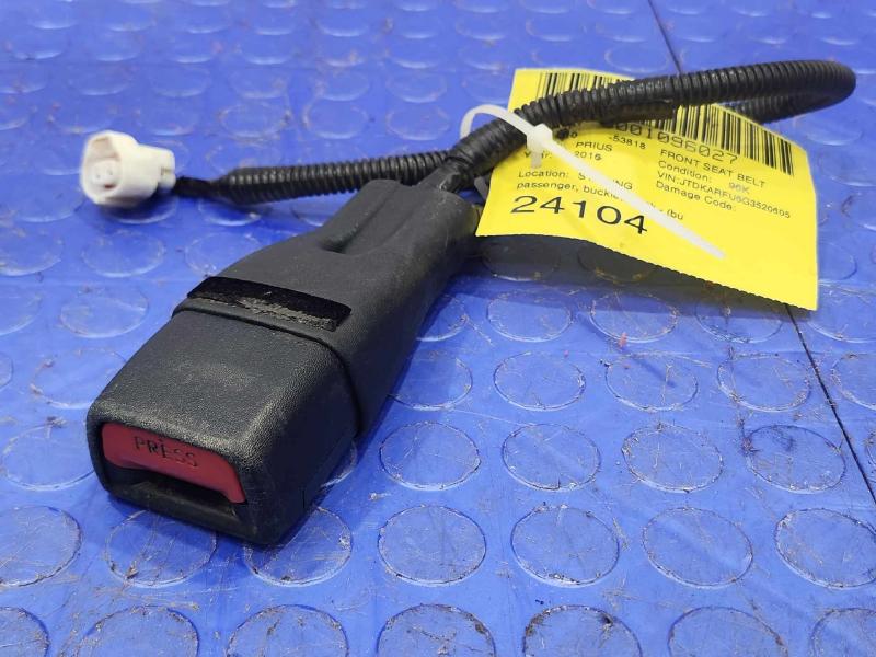 2016 Toyota Prius Front Seat Belt
