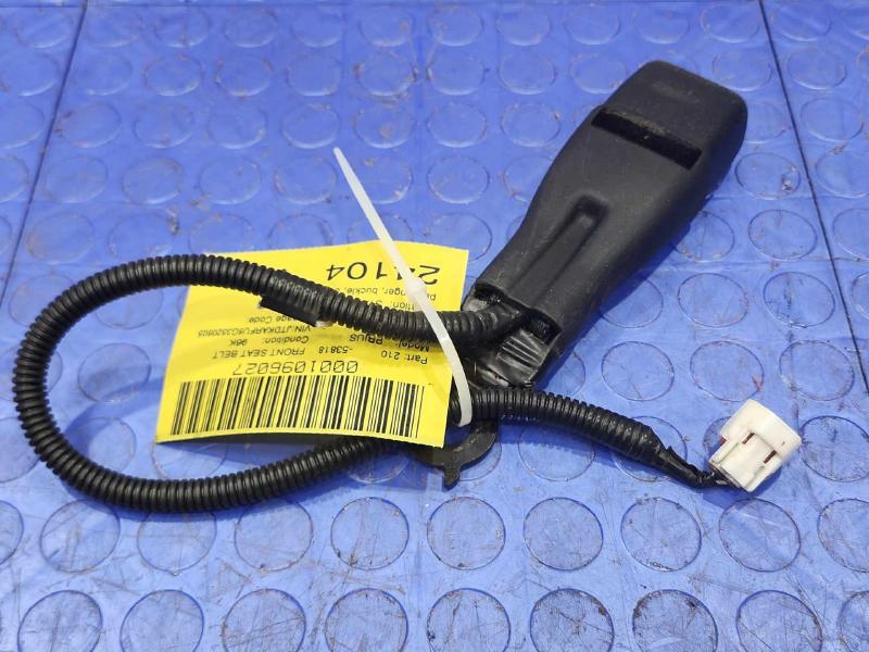 2016 Toyota Prius Front Seat Belt