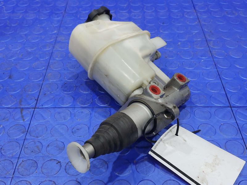 2009 Chevrolet Malibu Master Cylinder