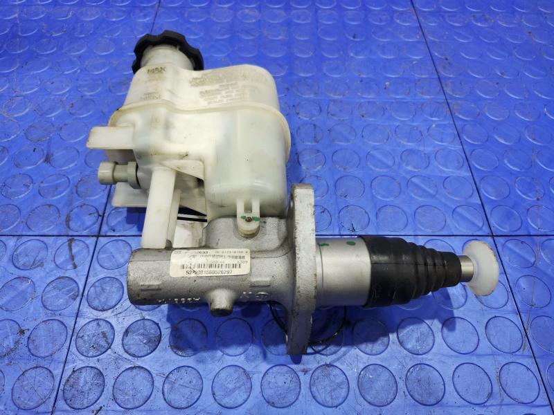 2009 Chevrolet Malibu Master Cylinder