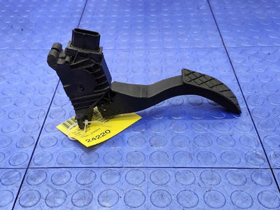 2019-2024 Volkswagen Jetta Accelerator Pedal Assembly Genuine OEM 5QM723503