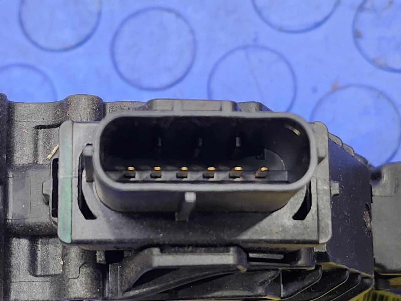 2019-2024 Volkswagen Jetta Accelerator Pedal Assembly Genuine OEM 5QM723503
