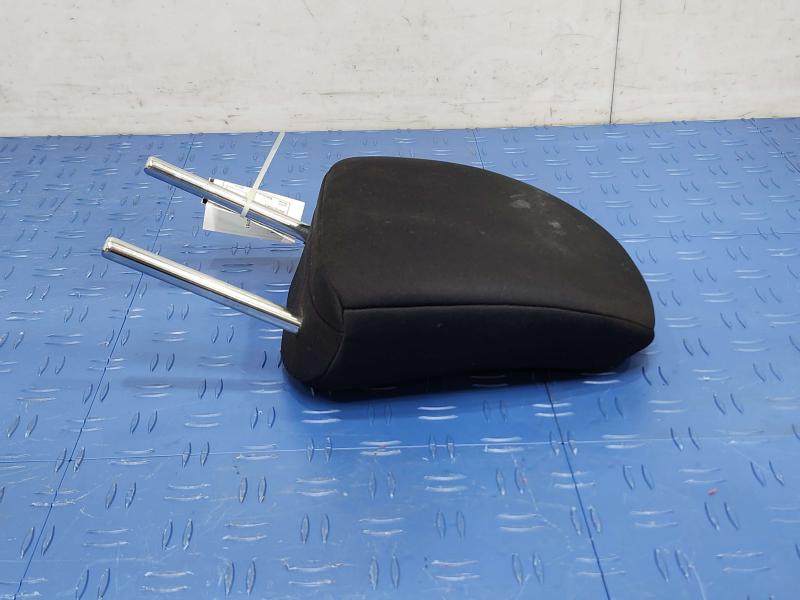 2013 Toyota Yaris Headrest