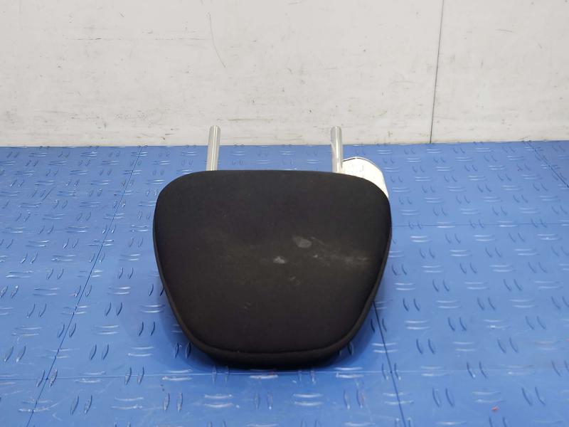2013 Toyota Yaris Headrest