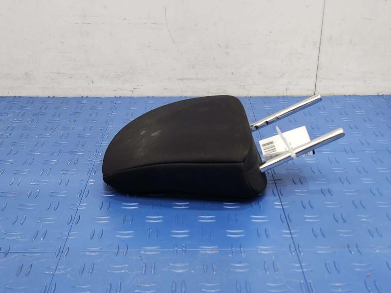 2013 Toyota Yaris Headrest