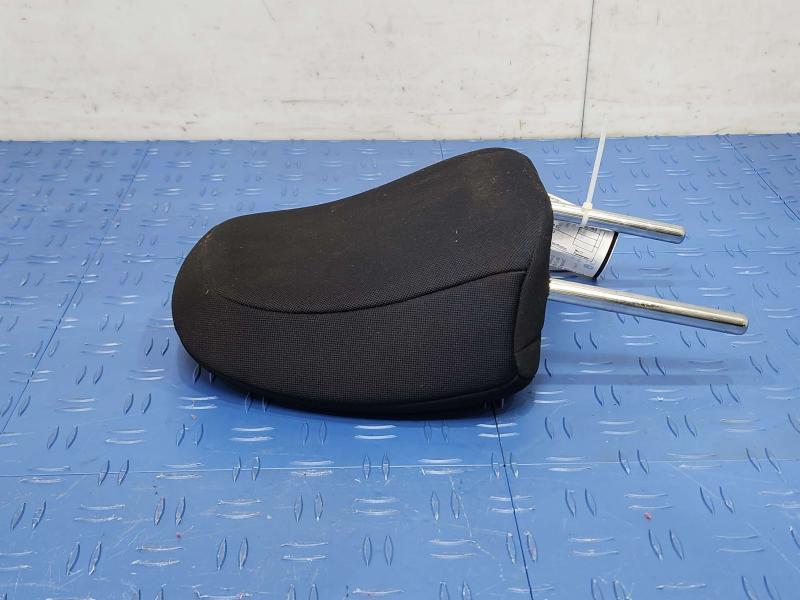 2013 Toyota Yaris Headrest