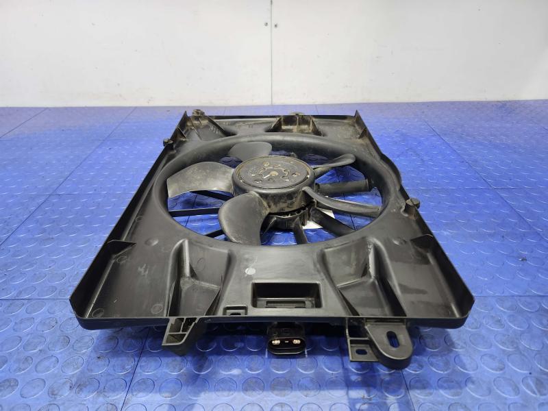 2015-2017 Chrysler 200 Engine Cooling Fan Assembly Genuine OEM 68205996AB
