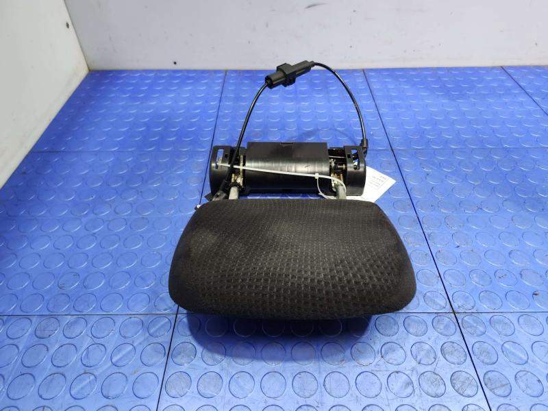 2012 Dodge Grand Caravan Headrest