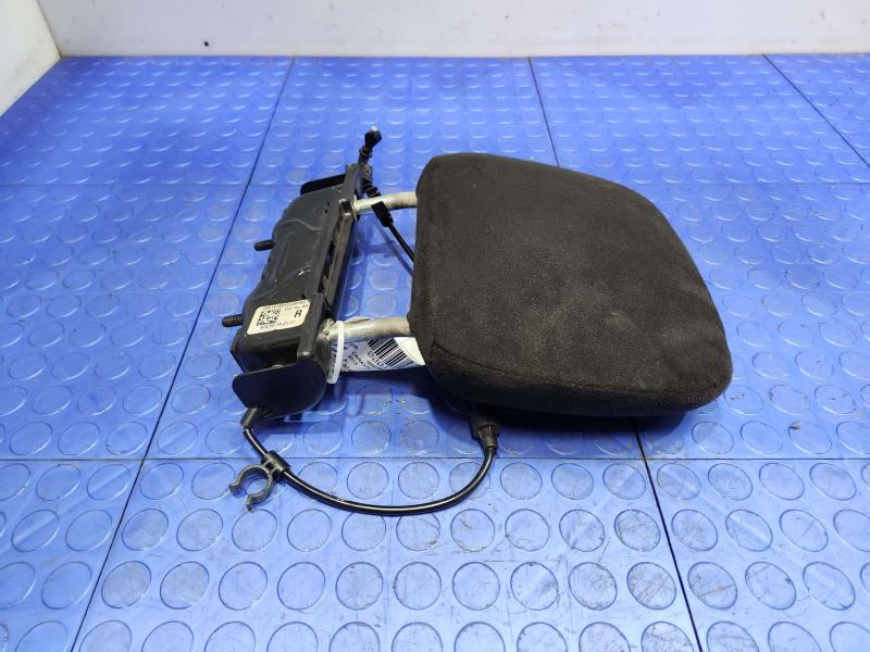 2012 Dodge Grand Caravan Headrest