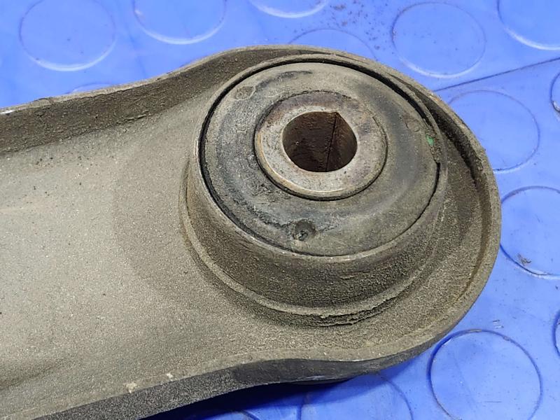 2003 Lincoln Town Car Lower Control Arm Rr