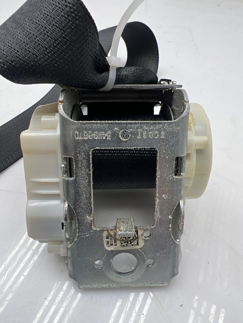 2013 Dodge Dart Rear Seat Belt