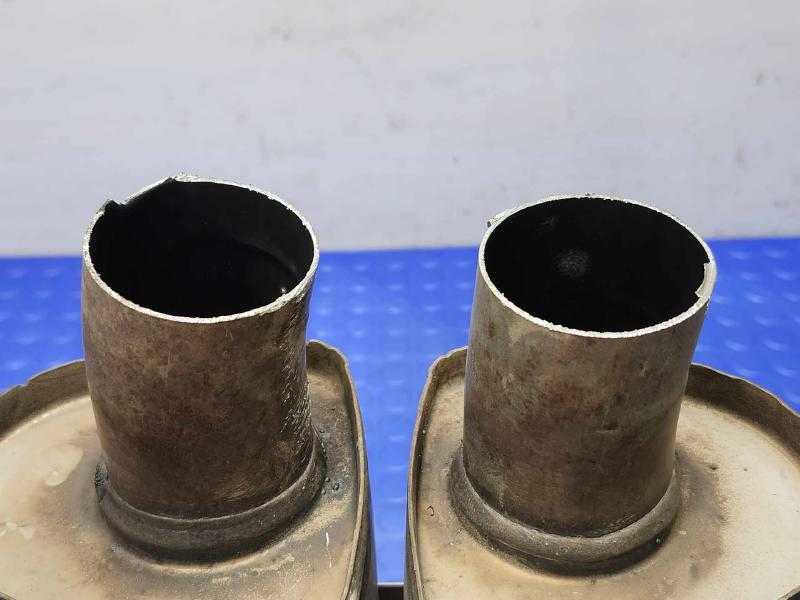 2011 Volkswagen Touareg Muffler