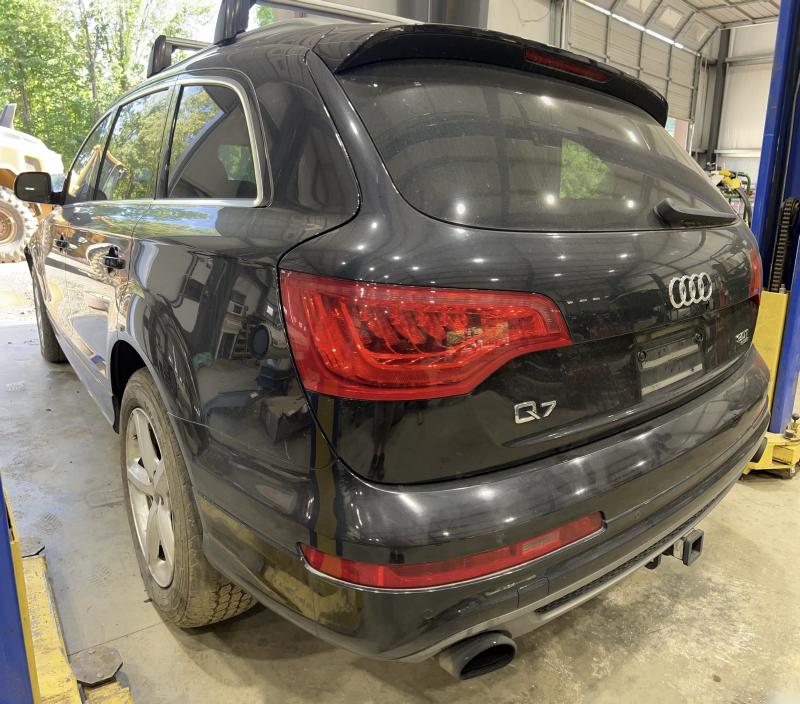 2015 Audi Q7 Front Door Regulator