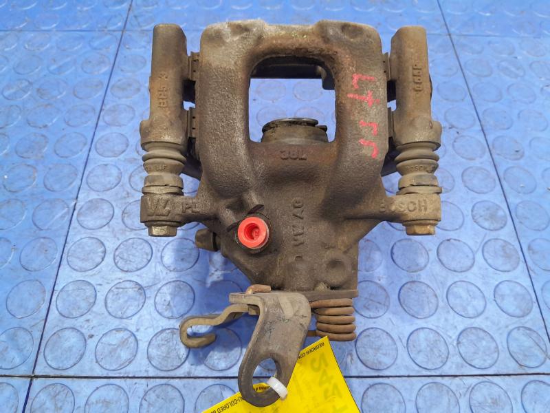 2013 Volkswagen Beetle Caliper