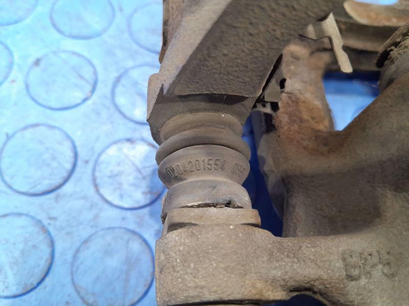 2013 Volkswagen Beetle Caliper