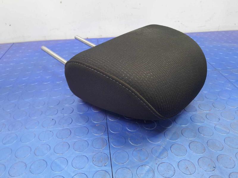 2016 Subaru Legacy Headrest
