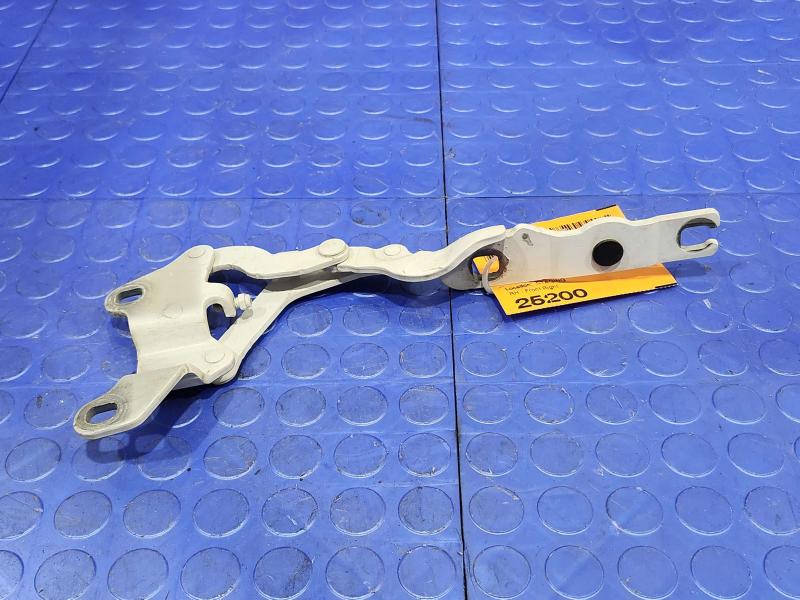 2008 BMW 128i Hood Hinge