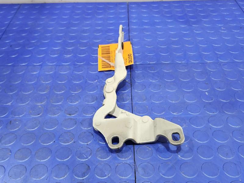 2008 BMW 128i Hood Hinge