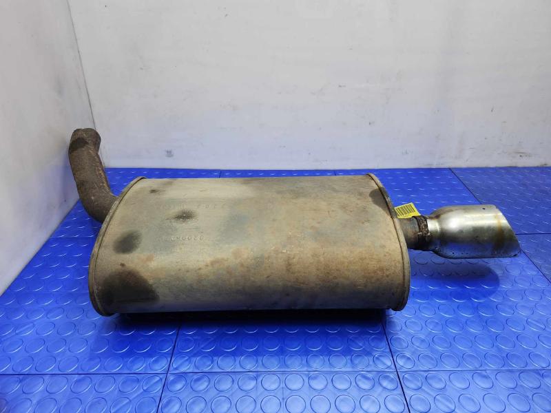 2013 Ford Taurus Muffler