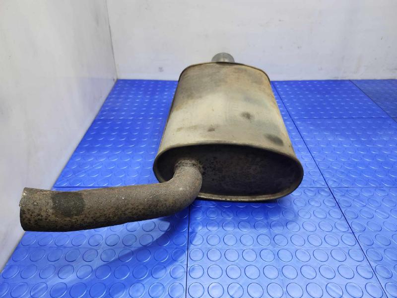 2013 Ford Taurus Muffler