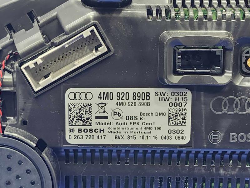 2017 Audi Q7 Speedometer
