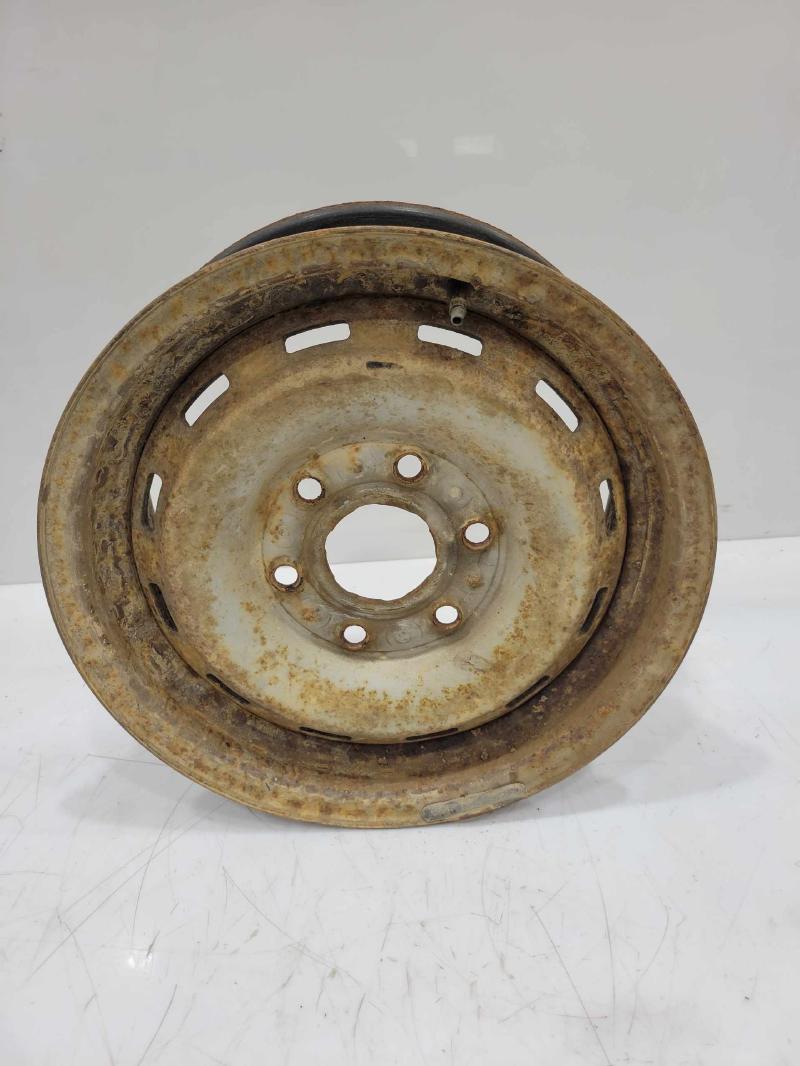 1994 GMC Sierra 1500 Wheel