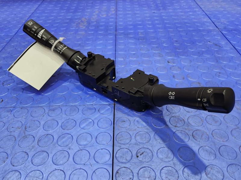 2013 Nissan Pathfinder Combination Switch