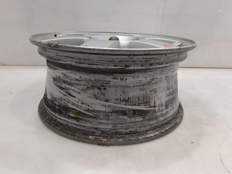2009 Jeep Grand Cherokee Wheel