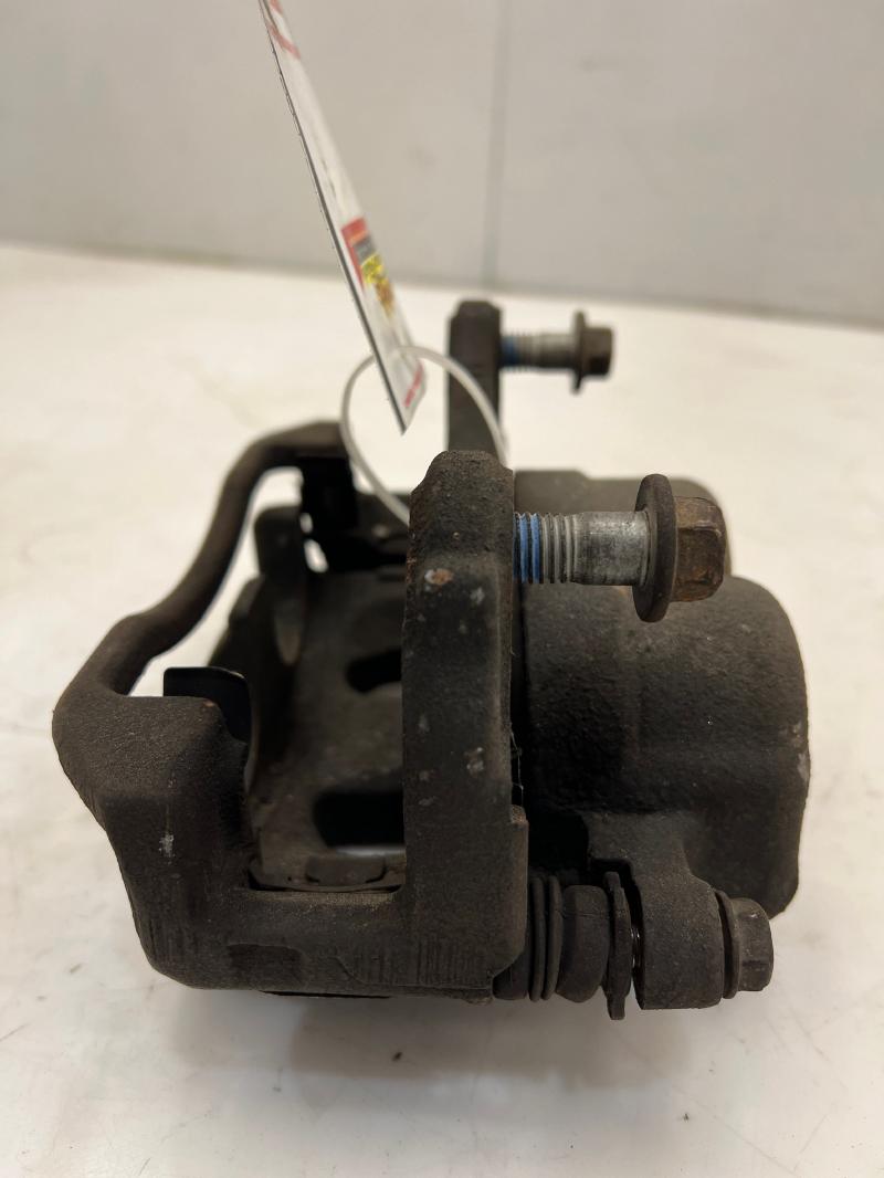 2009 Ford Ranger Caliper