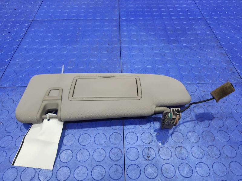 2018 Alfa Romeo Giulia Sun Visor