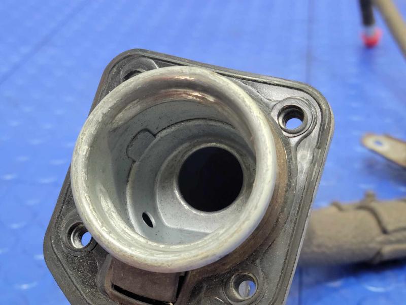 2015-2017 Kia Sedona Fuel Filler Neck Assembly Filler Pipe OEM 31030A9500