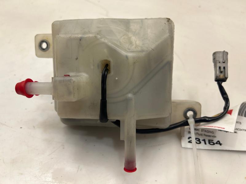 2010 - 2015 Toyota Prius Brake Master Cylinder Reservoir OEM 47220-47080