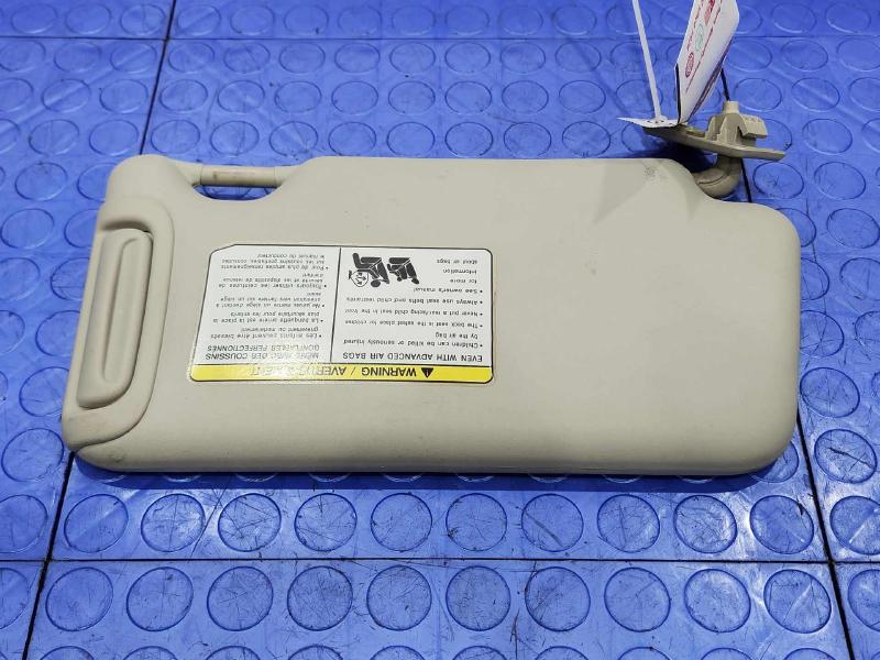 2014 Nissan Versa Sun Visor