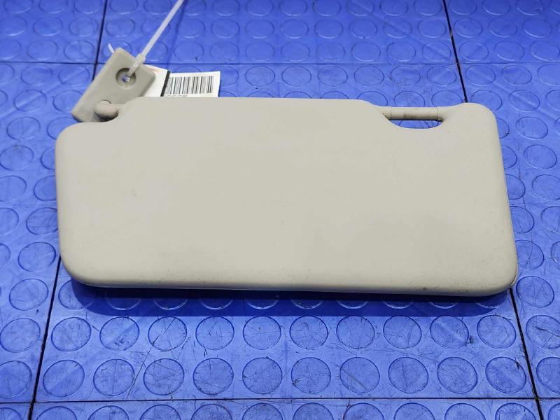 2014 Nissan Versa Sun Visor